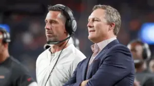 Kyle Shanahan nearly lost eye in Palo Alto car crash, says friend Chris Simms