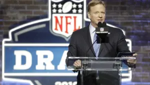 Chicago Bears news: NFL Commissioner Roger Goodell says Arlington Heights, Illinois remains in play as Bears stadium option - ABC7 Chicago