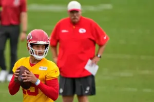 Reid says Mahomes might sit out preseason games